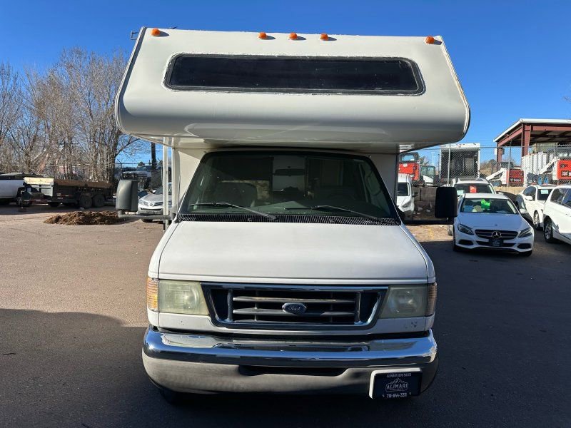 Used 2003 Ford E-450 and Econoline 450 RWD image 2