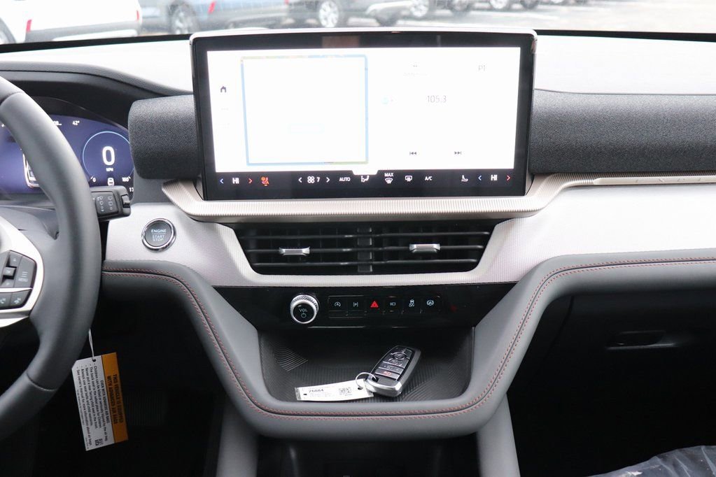 New 2026 Ford Explorer Active w/ Active Comfort Package image 24