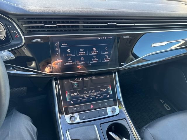 Used 2023 Audi Q7 3.0T Premium w/ Convenience Package image 23