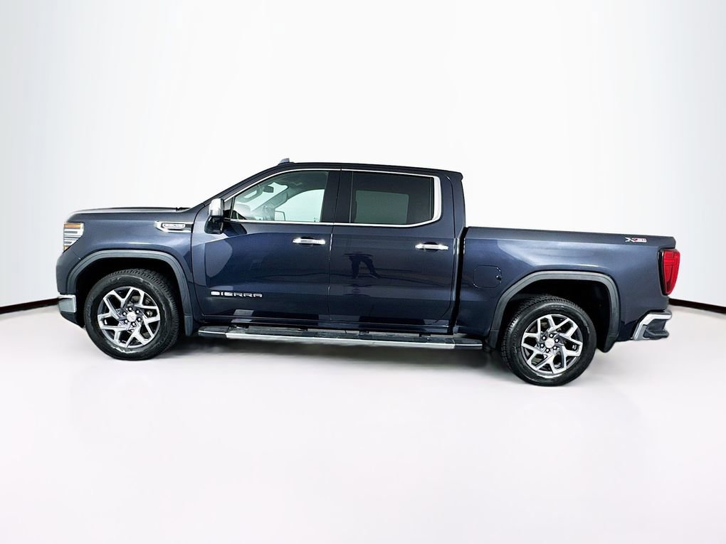 Used 2023 GMC Sierra 1500 SLT w/ SLT Premium Package AWD/4WD image 6