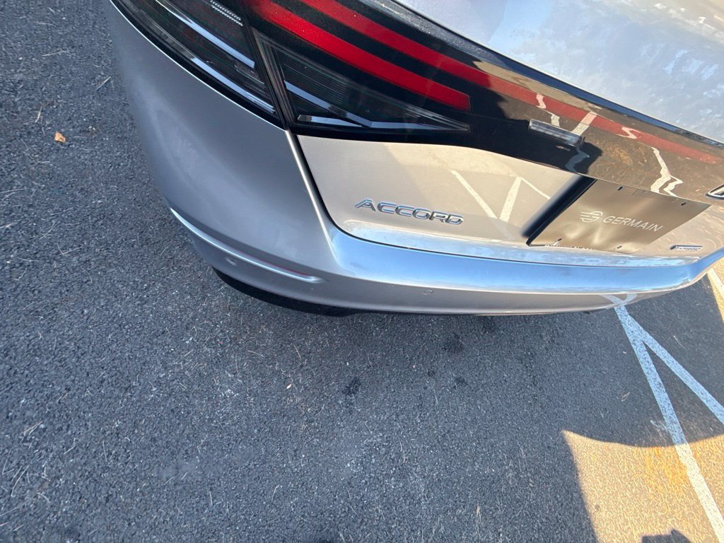 Used 2024 Honda Accord EX-L image 10