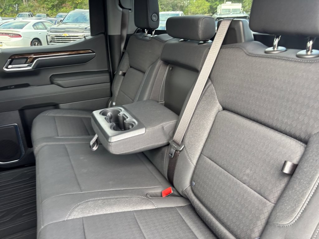 Used 2024 GMC Sierra 1500 Elevation w/ LPO, Elevation Black Package AWD/4WD image 31