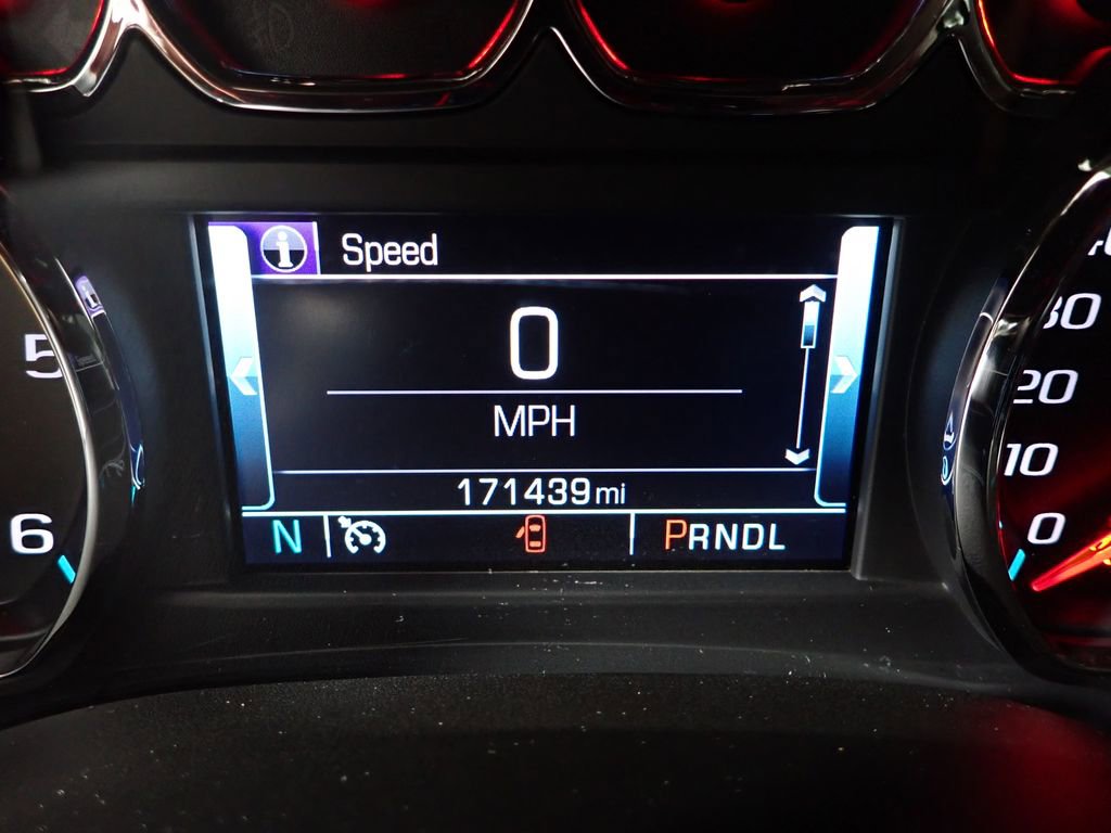 Used 2019 Chevrolet Suburban LT AWD/4WD image 45