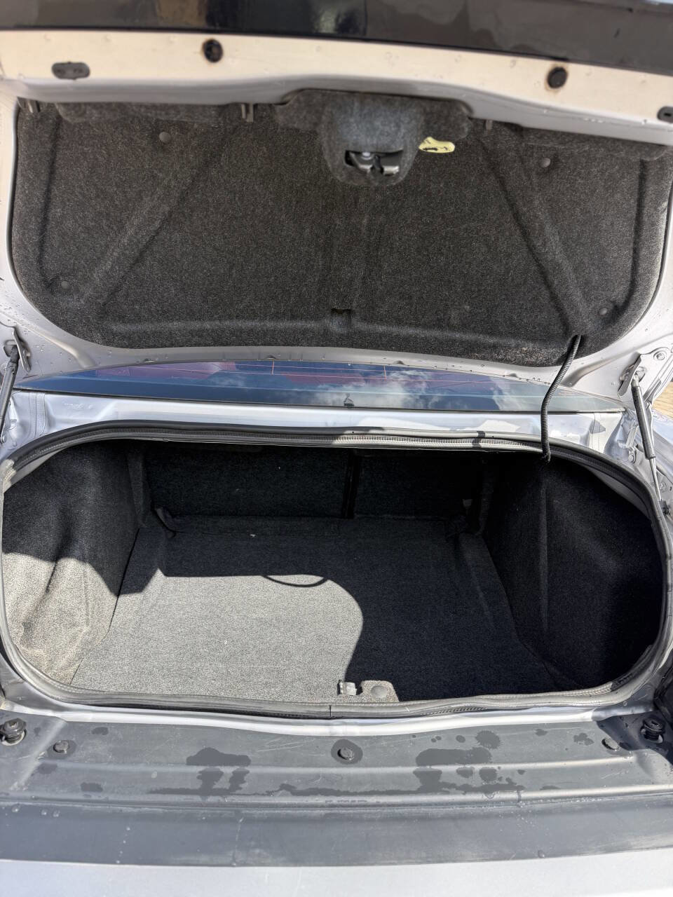 Used 2015 Dodge Challenger SXT Plus w/ Technology Group RWD image 7