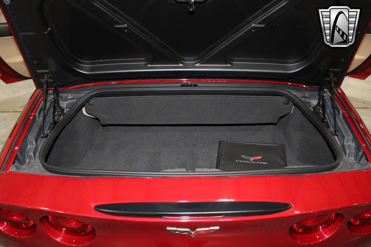 Used 2008 Chevrolet Corvette Convertible w/ Preferred Equipment Group image 22