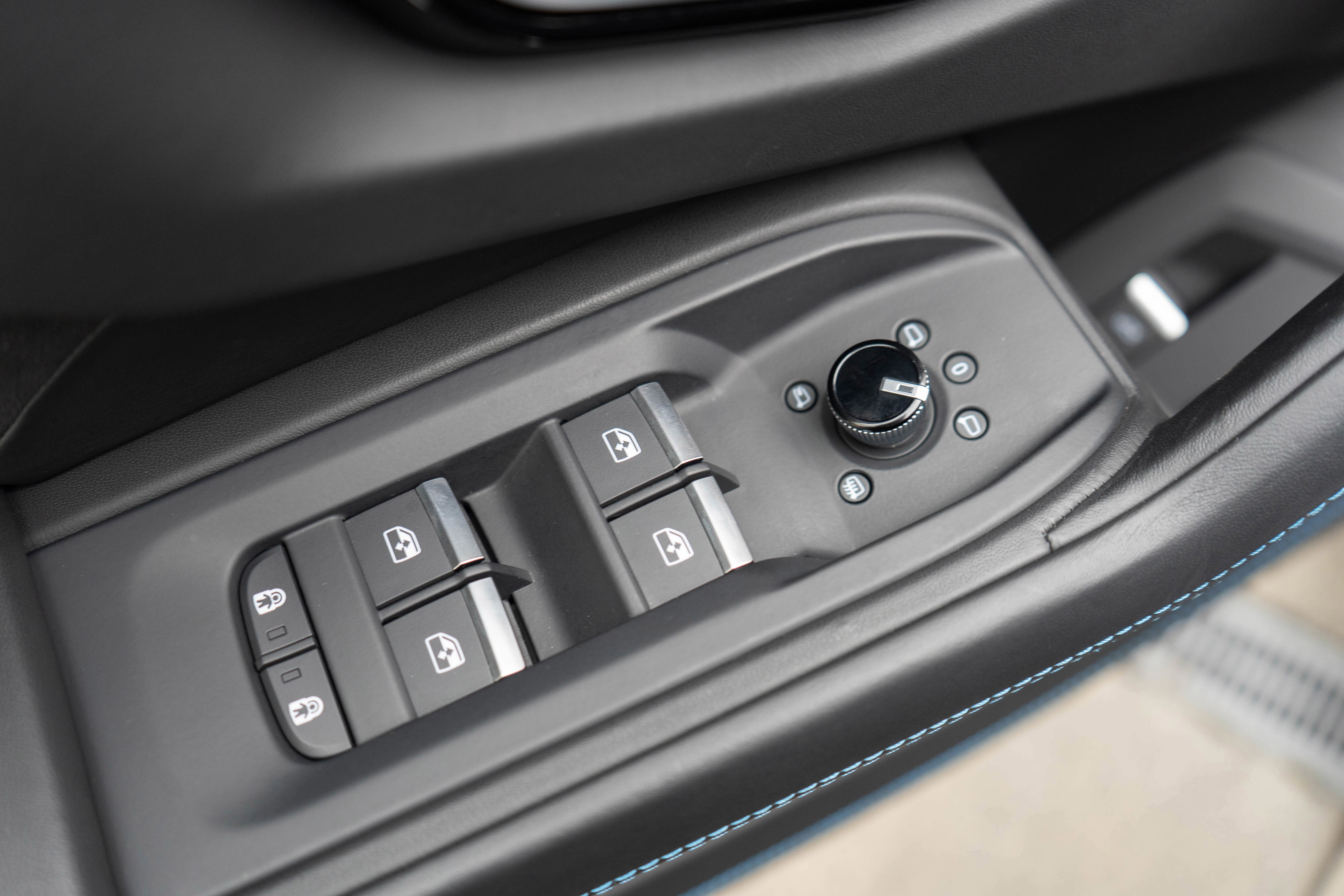 Used 2021 Lamborghini Urus image 11