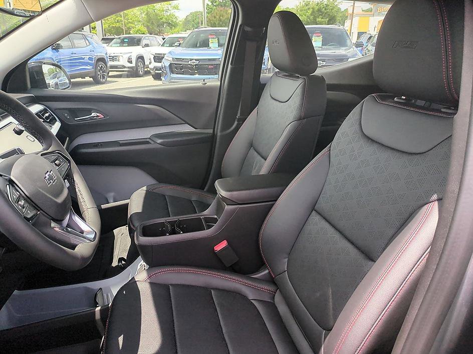 New 2027 Chevrolet Bolt RS FWD image 13