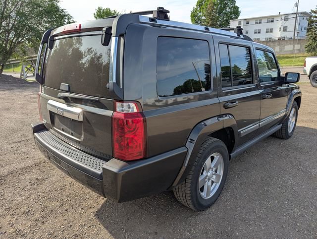 Used 2006 Jeep Commander Limited RWD image 8