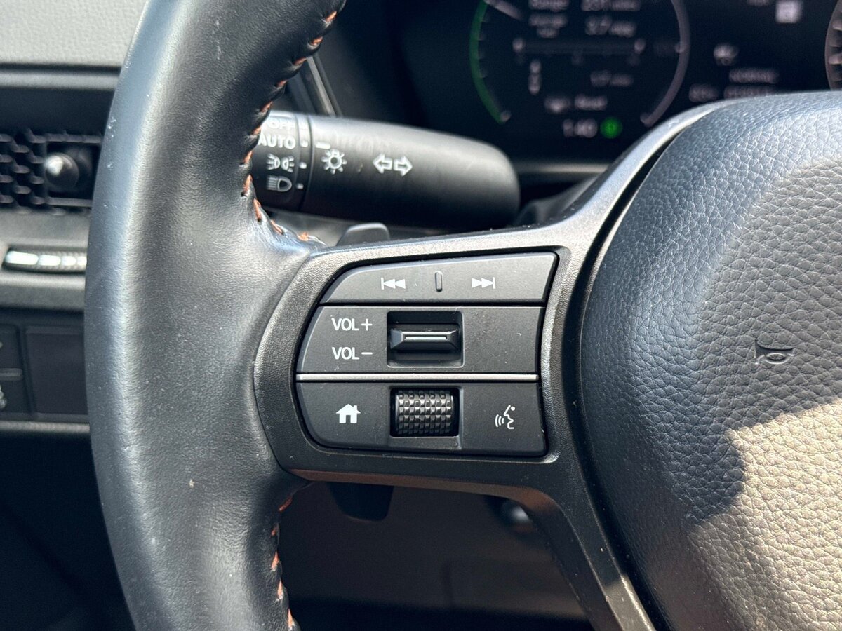 Used 2024 Honda CR-V Sport-L image 29