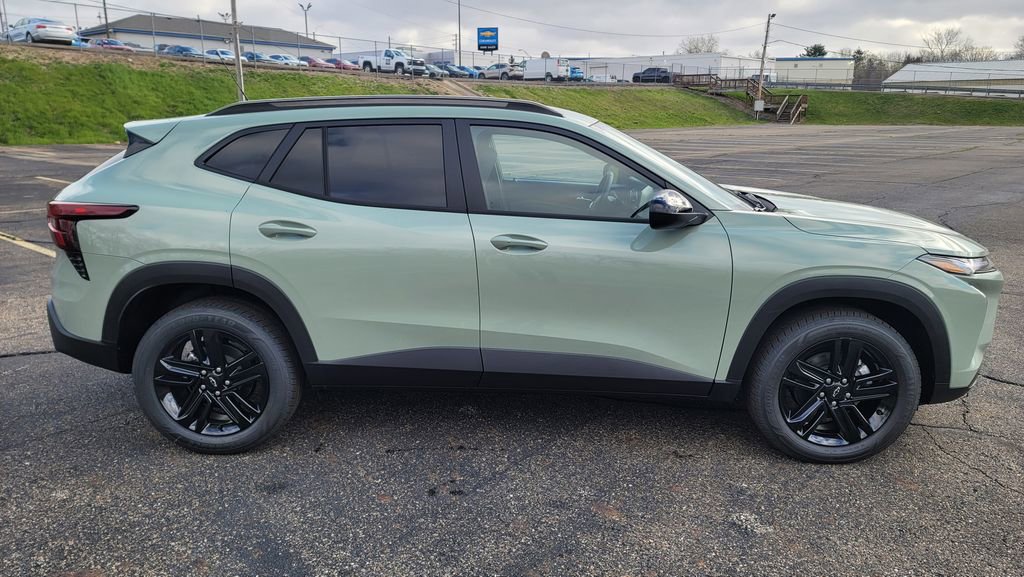 New 2026 Chevrolet Trax ACTIV w/ Driver Confidence Package FWD image 14
