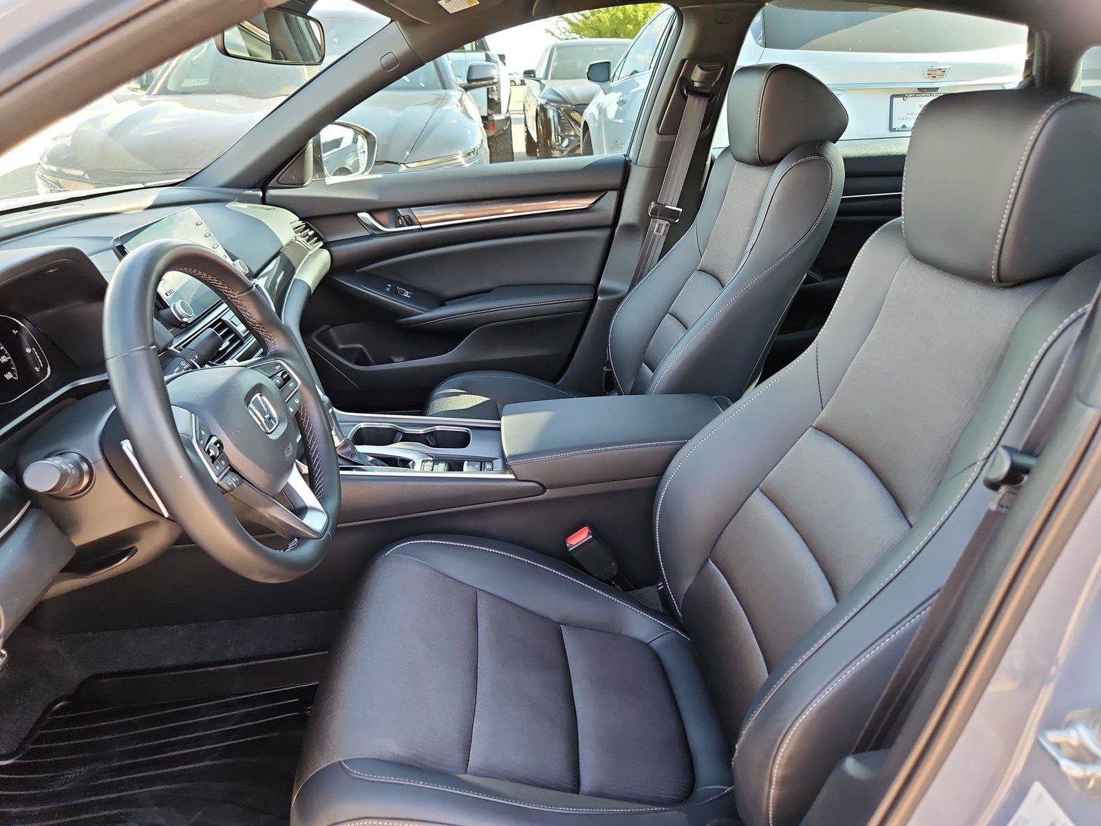 Used 2022 Honda Accord Sport image 25