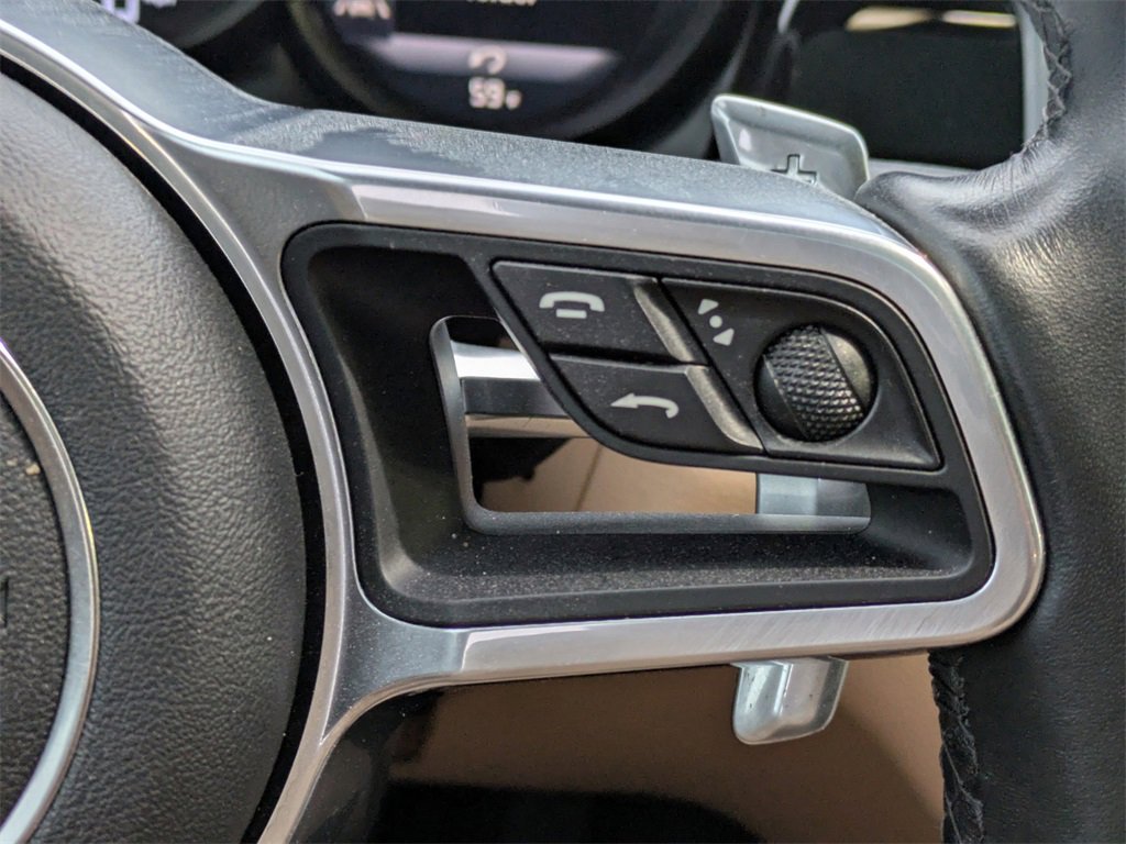 Used 2019 Porsche Macan Base w/ Premium Package Plus image 20