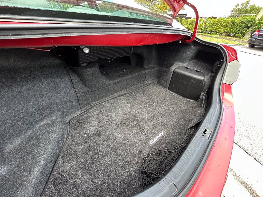 Used 2010 Toyota Camry Hybrid FWD image 30