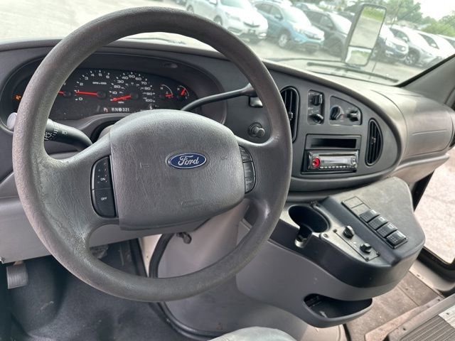 Used 2008 Ford E-350 and Econoline 350 Super Duty image 9