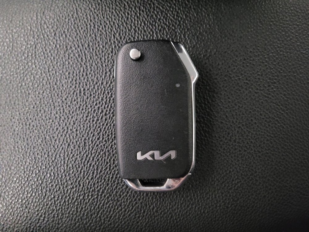 Used 2024 Kia Forte LXS FWD image 32