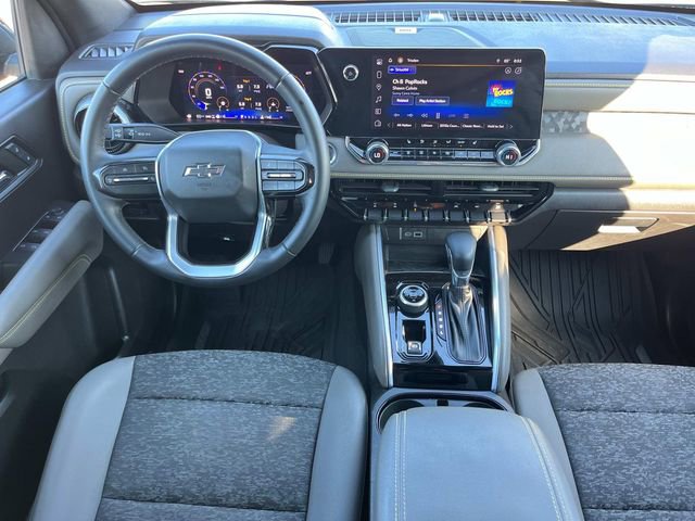 Used 2024 Chevrolet Colorado ZR2 w/ Technology Package AWD/4WD image 15