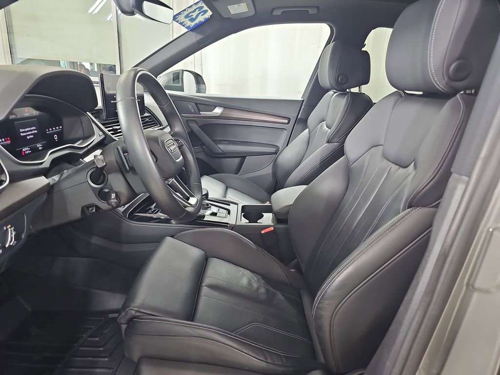 Used 2023 Audi Q5 2.0T Premium Plus w/ Premium Plus Package AWD/4WD image 19