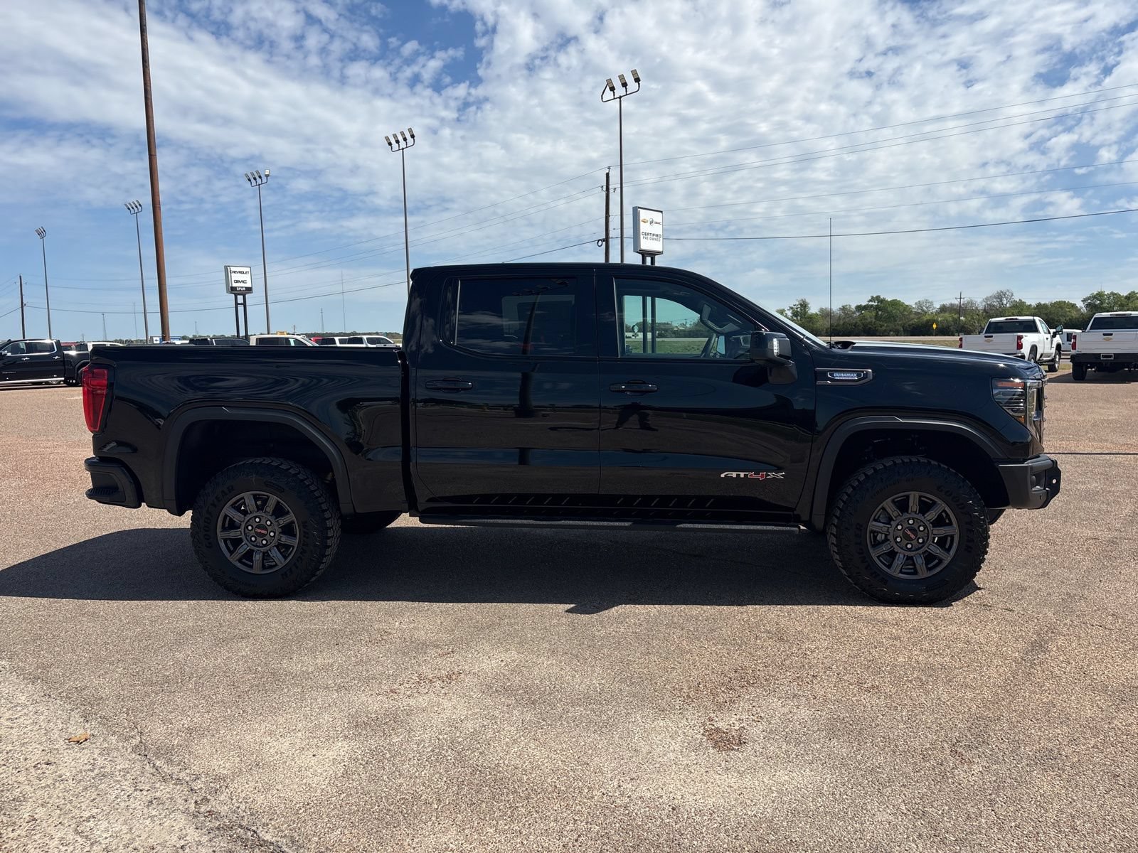 New 2026 GMC Sierra 1500 AT4X AWD/4WD image 7