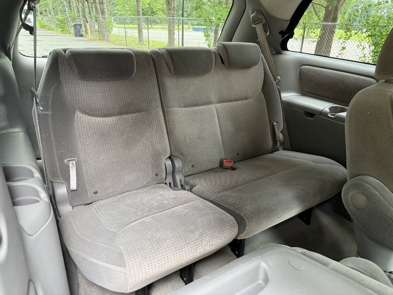 Used 2010 Toyota Sienna LE FWD image 19
