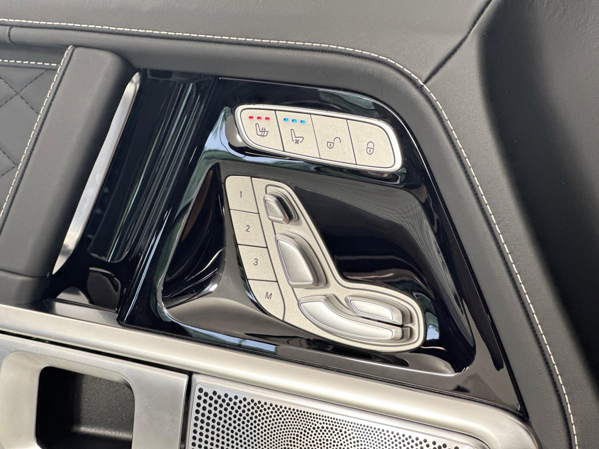 Used 2025 Mercedes-Benz G 63 AMG 4MATIC image 19