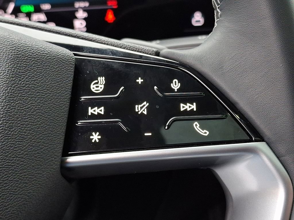 Certified 2025 Audi Q5 Premium Plus w/ Premium Plus image 23