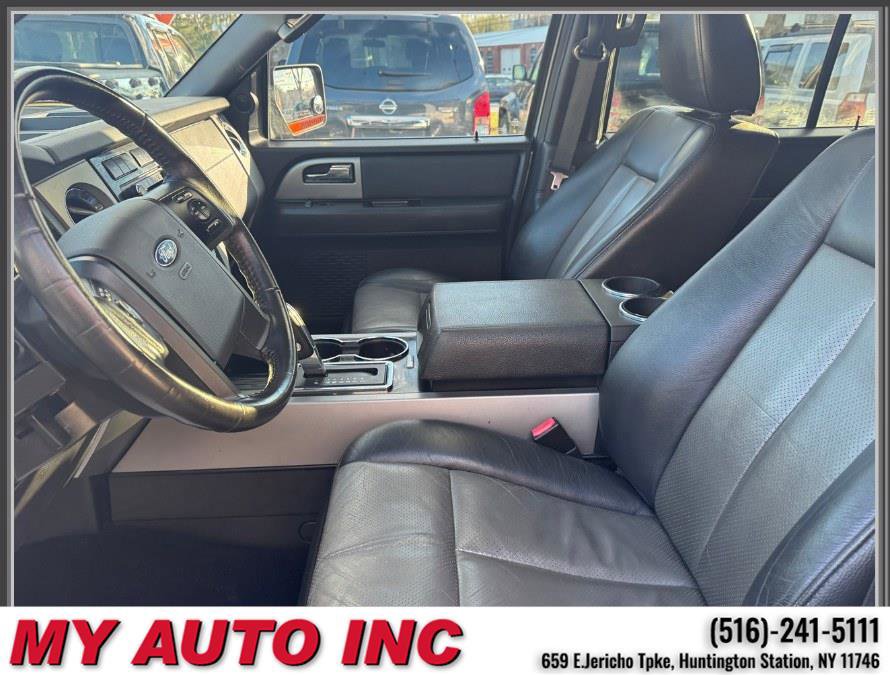 Used 2011 Ford Expedition XLT w/ 203A Rapid Spec Order Code image 23