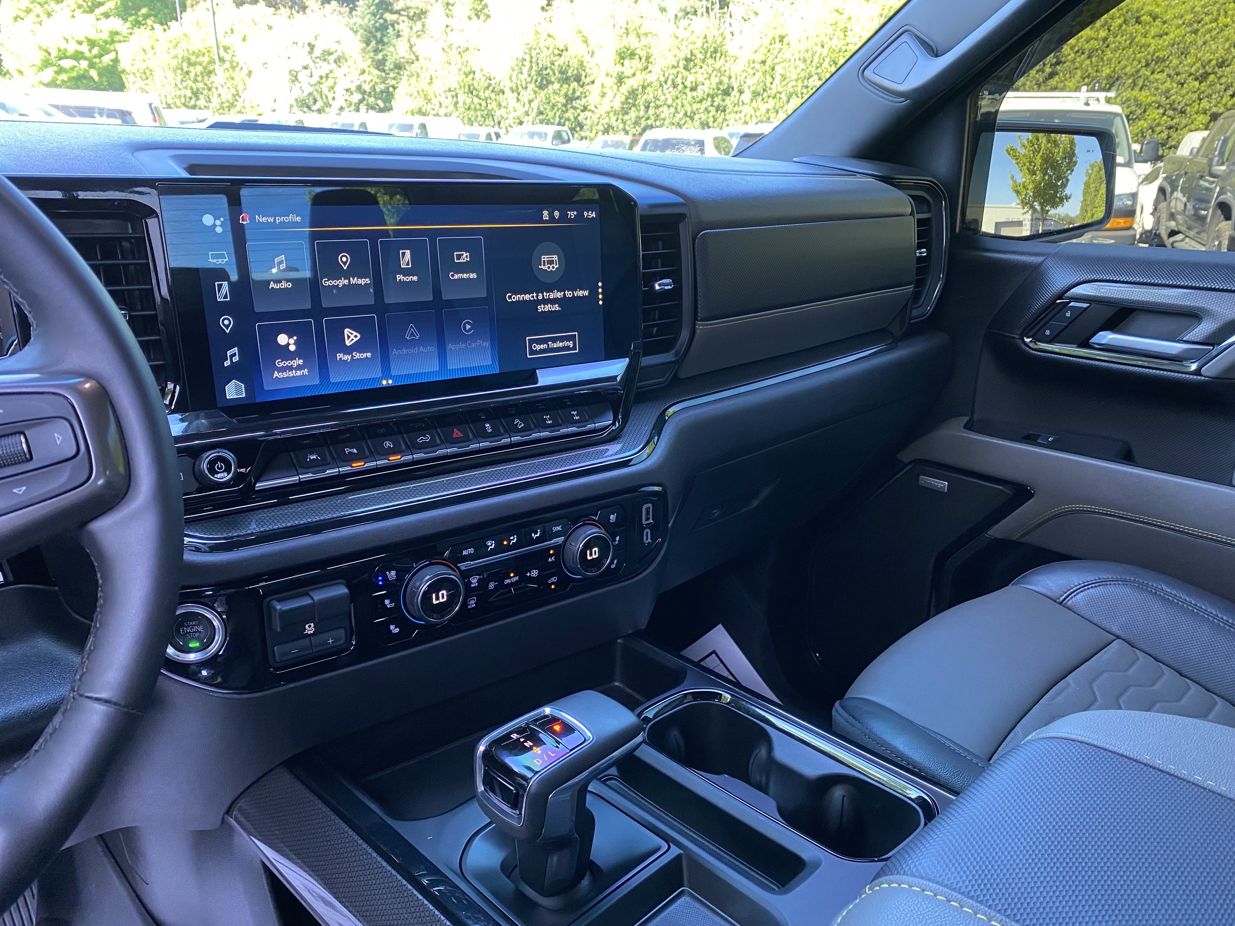 Used 2024 Chevrolet Silverado 1500 ZR2 w/ Technology Package AWD/4WD image 13