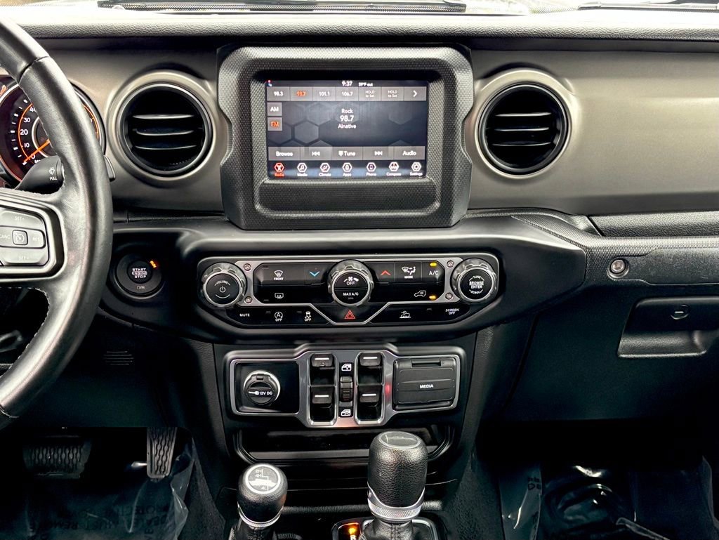 Used 2022 Jeep Gladiator Willys image 23