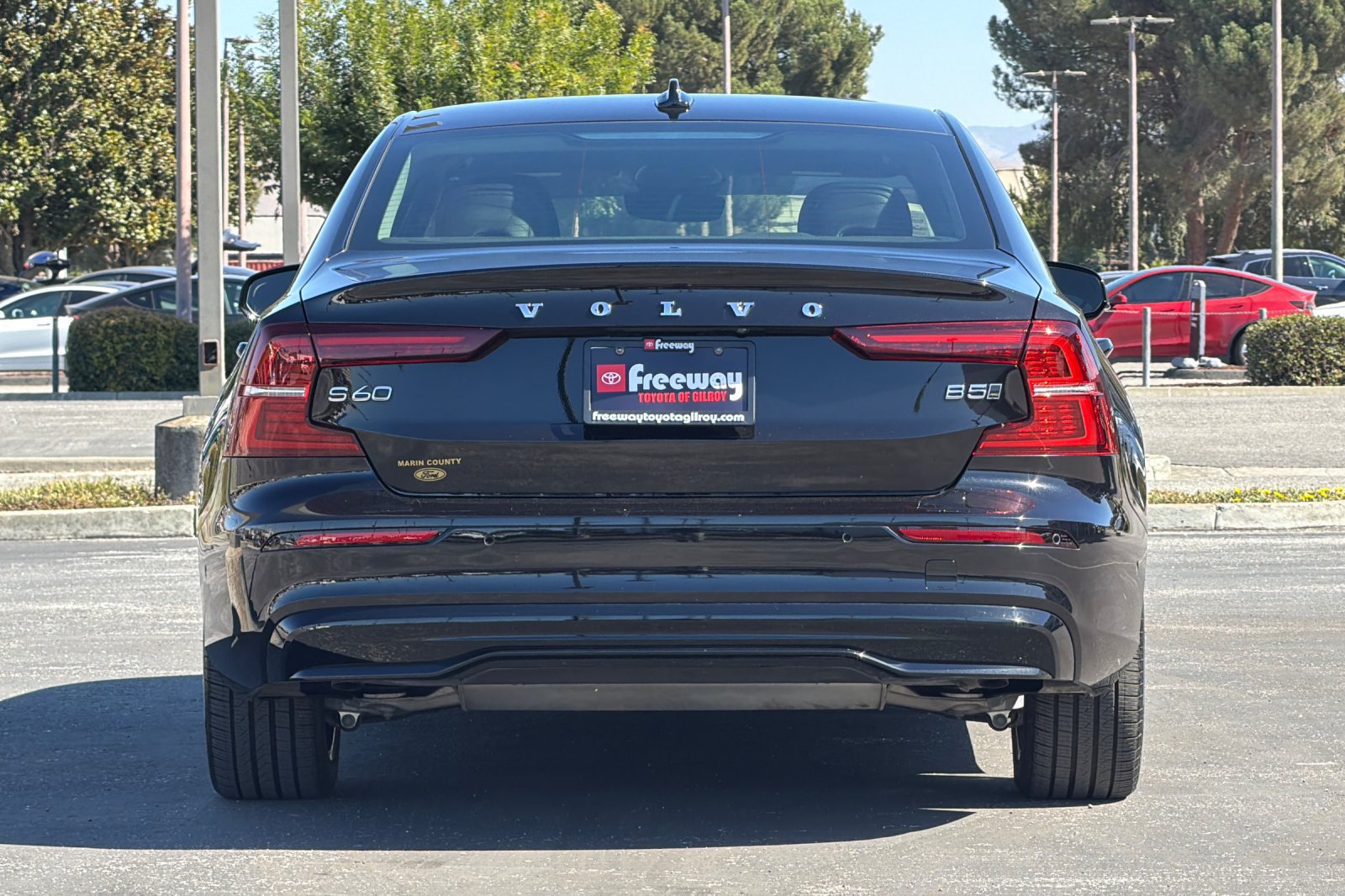 Used 2025 Volvo S60 B5 Plus AWD/4WD image 5