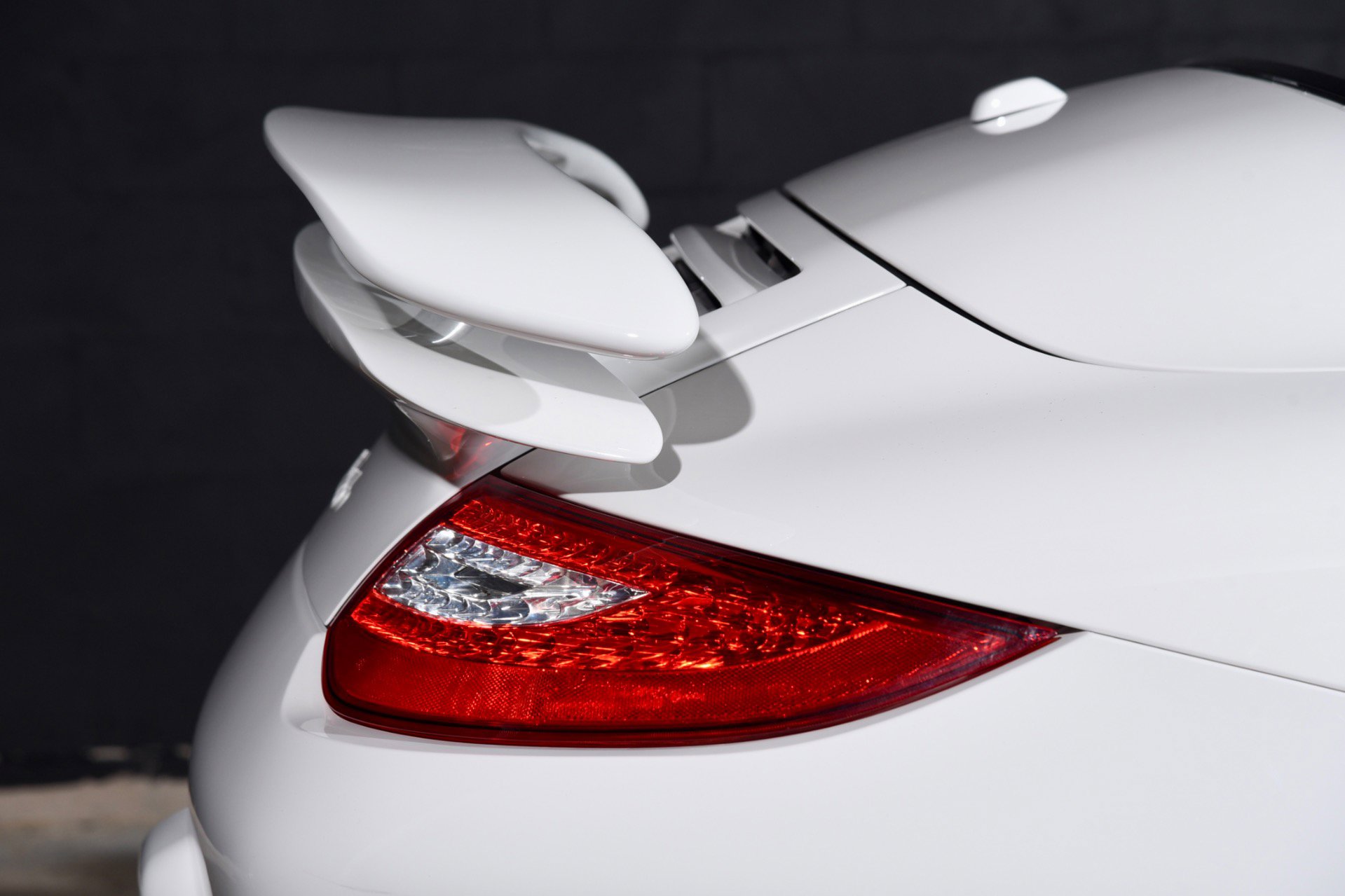 Used 2011 Porsche 911 Turbo image 12