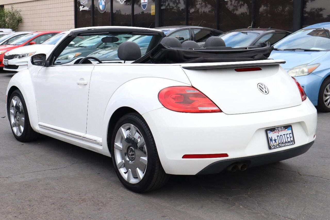 Used 2013 Volkswagen Beetle 2.5 image 24
