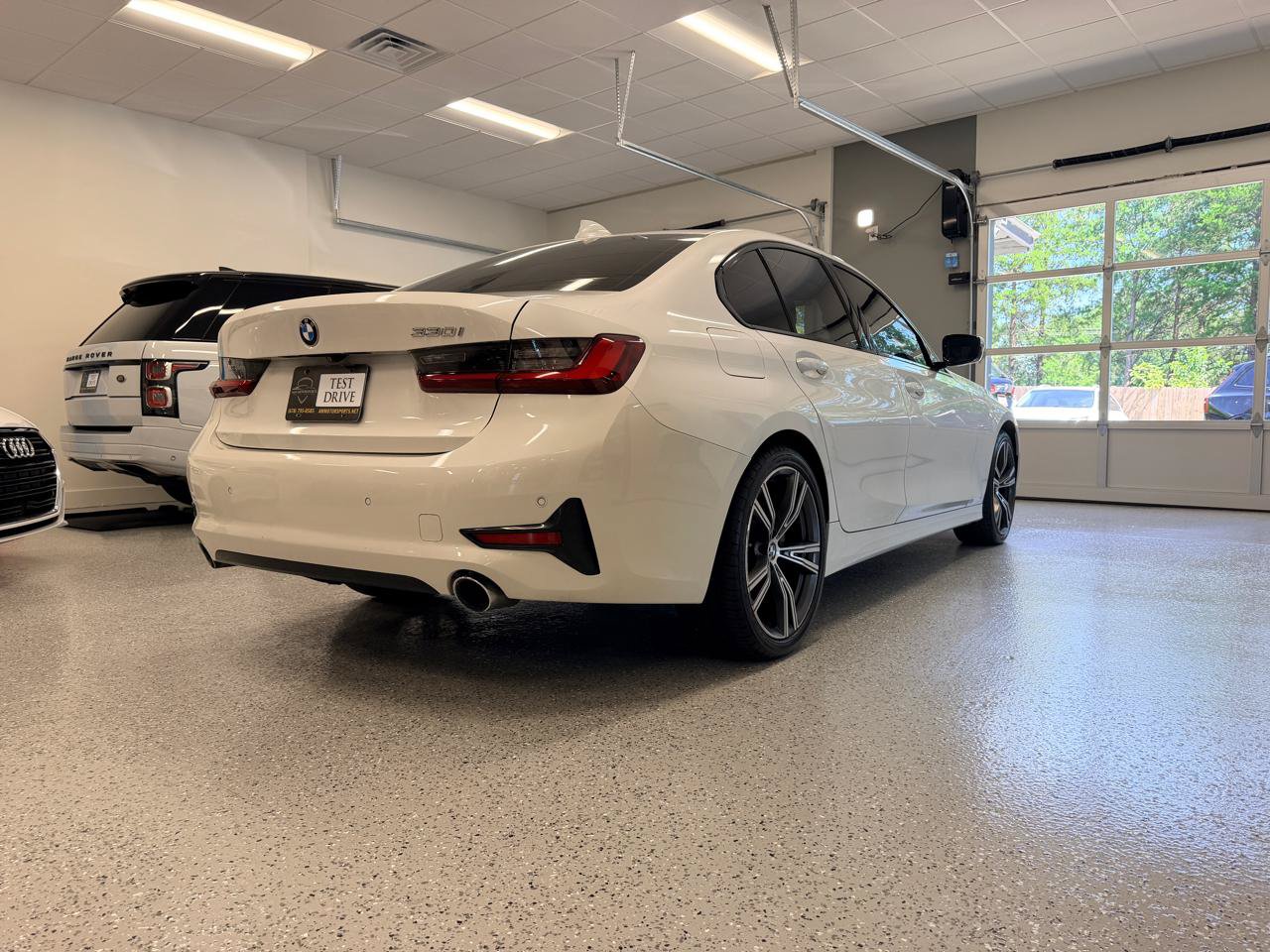 Used 2022 BMW 330i Sedan w/ Convenience Package RWD image 7