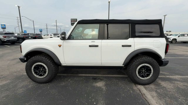 Used 2022 Ford Bronco Badlands AWD/4WD image 5