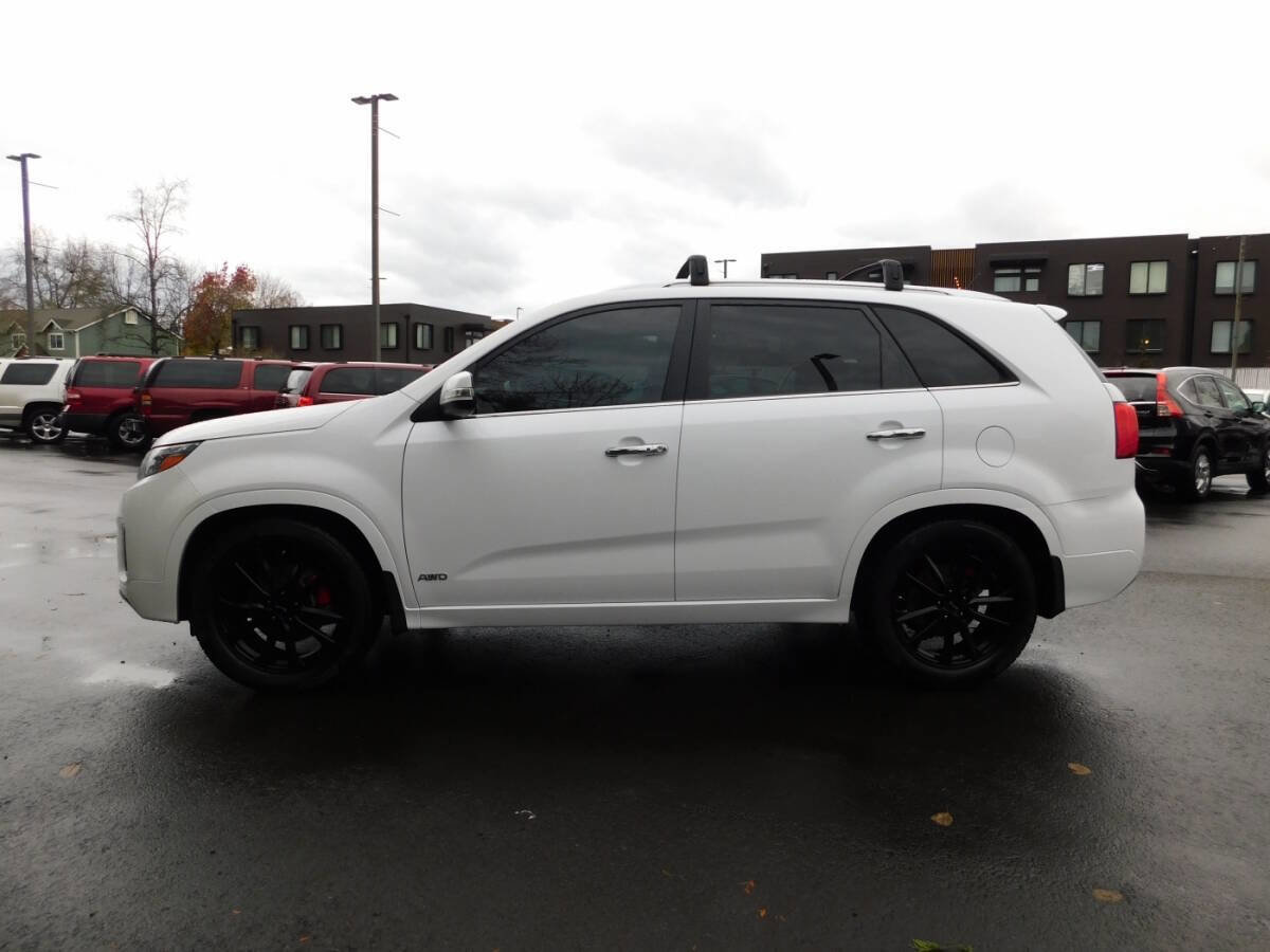 Used 2014 Kia Sorento SX w/ 3rd Row Package image 25