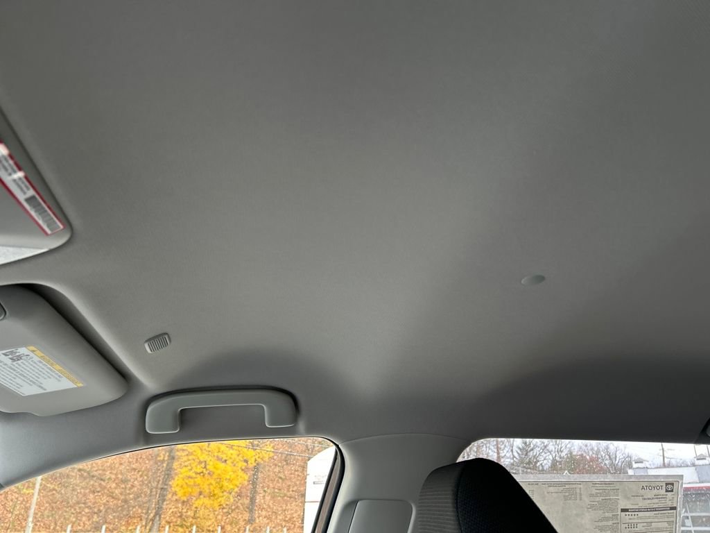 New 2025 Toyota RAV4 XLE image 15