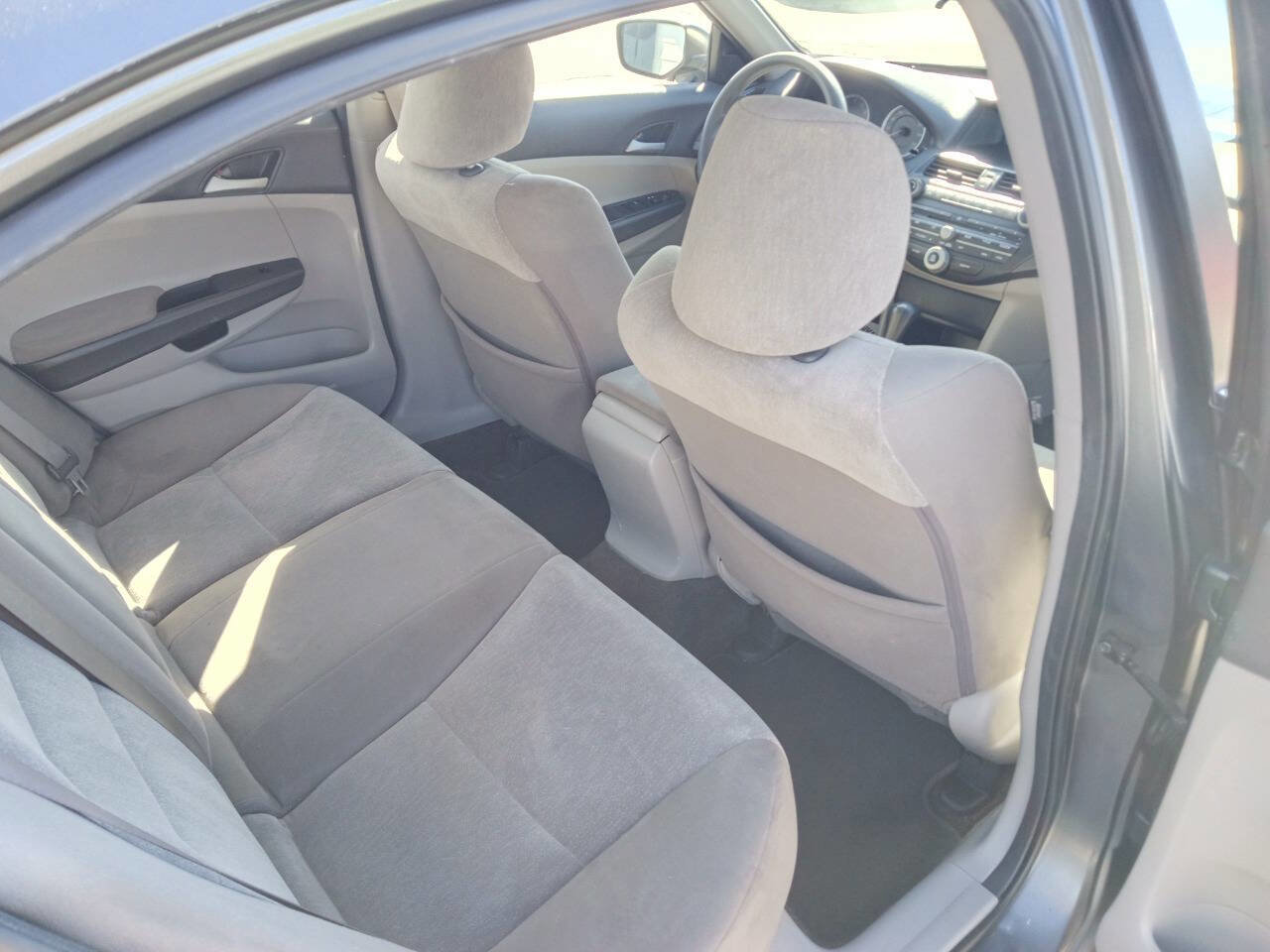 Used 2010 Honda Accord LX image 11