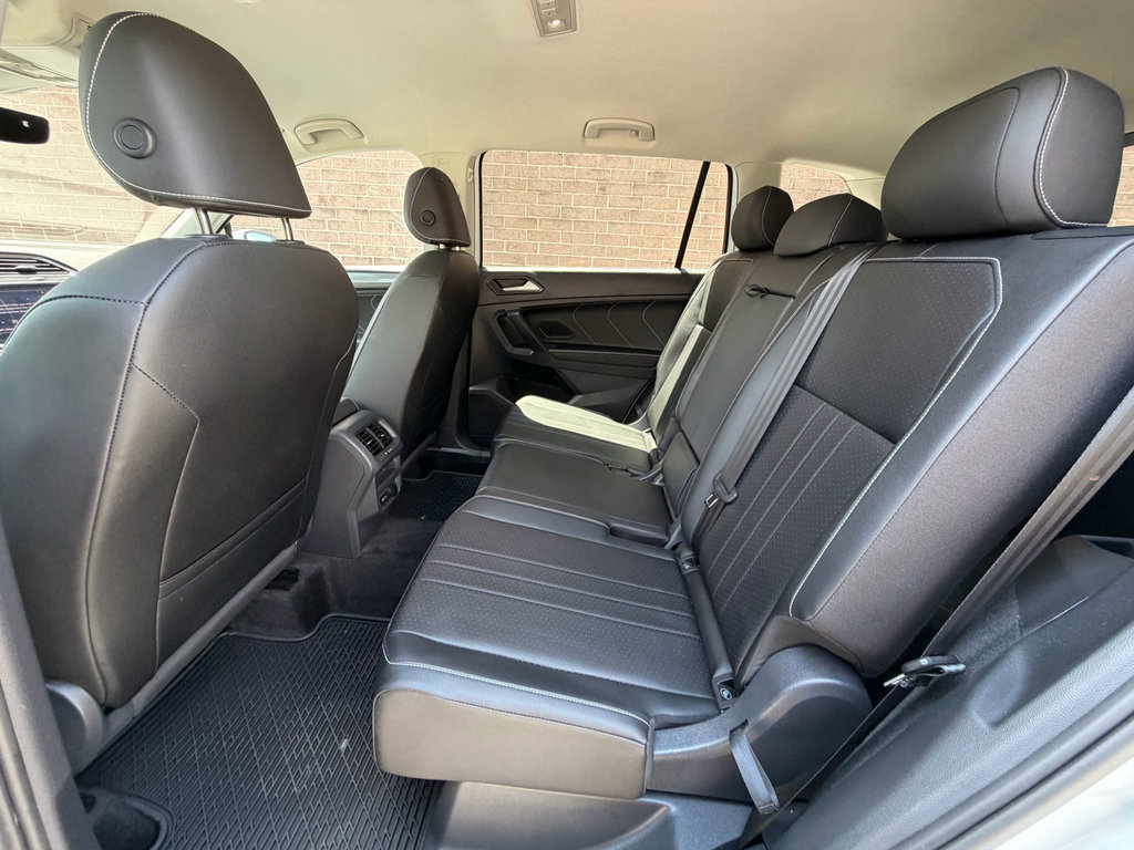 Used 2023 Volkswagen Tiguan SE FWD image 15