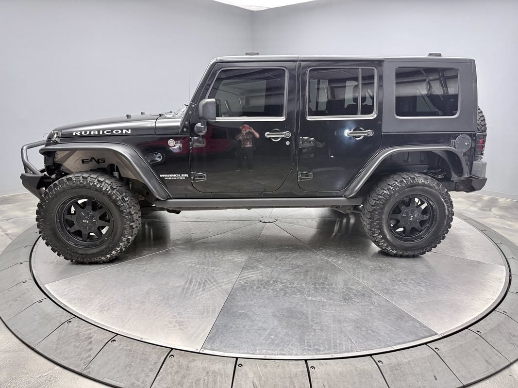 Used 2010 Jeep Wrangler Unlimited Rubicon w/ Trailer Tow Group AWD/4WD image 7