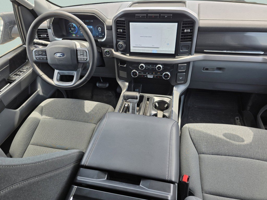 New 2024 Ford F150 Lightning XLT image 28
