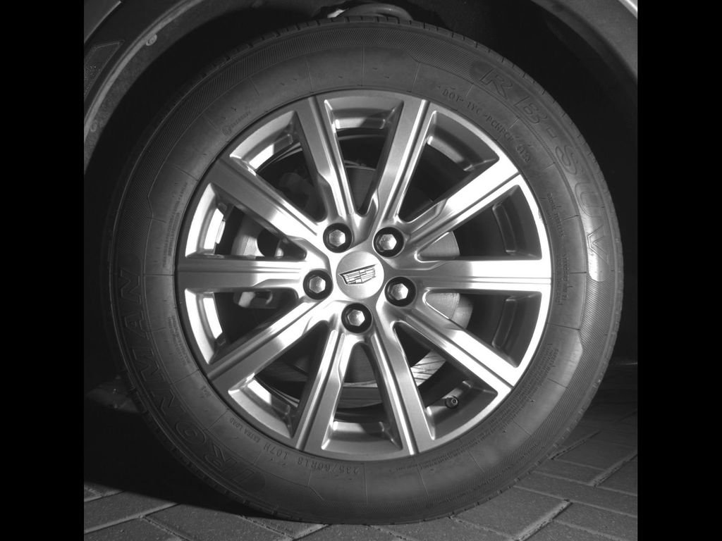 Used 2020 Cadillac XT4 Premium Luxury FWD image 10