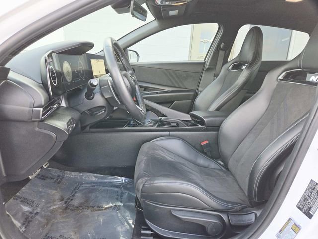 Used 2023 Hyundai Elantra N image 9