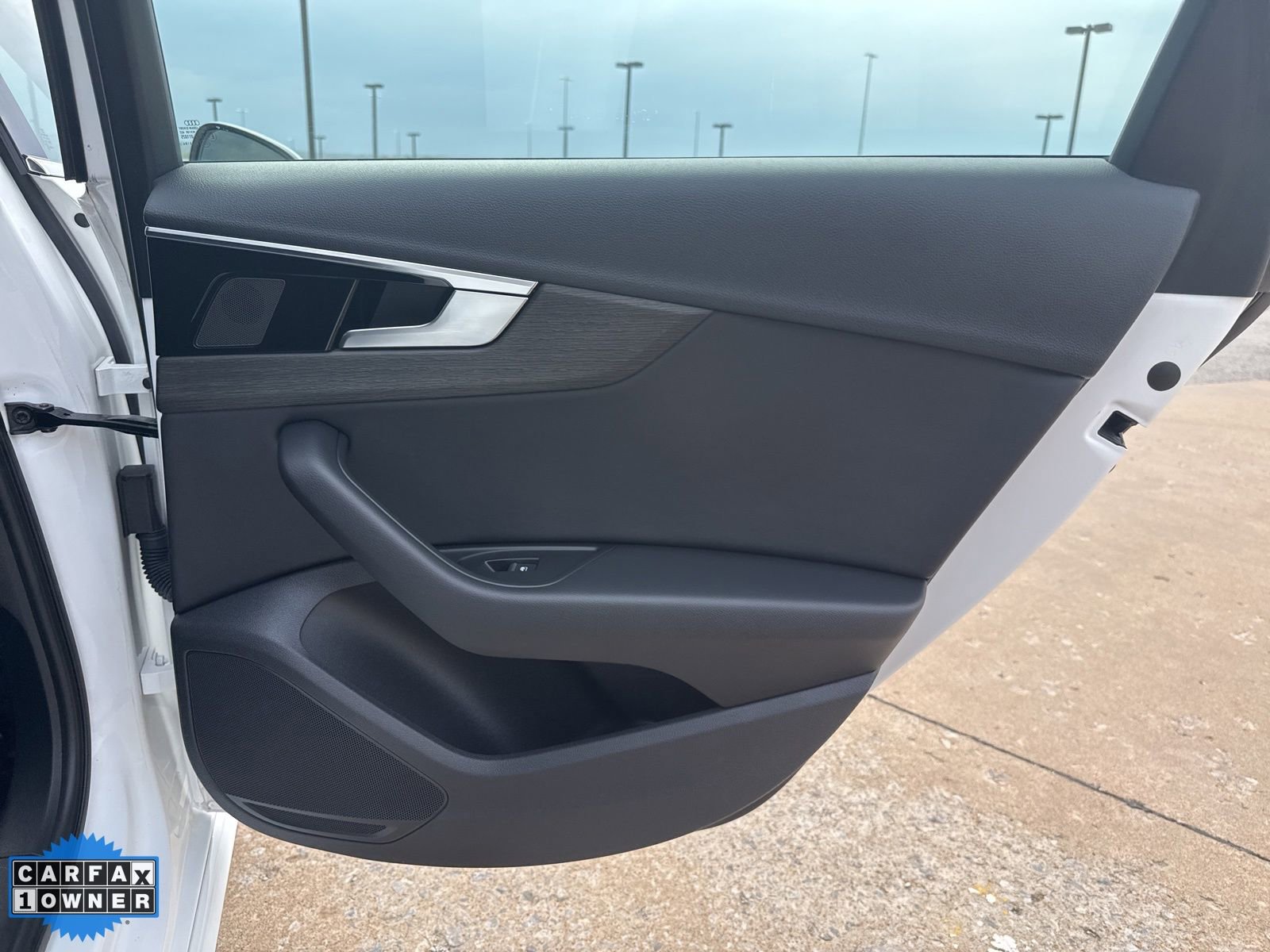 Used 2021 Audi A4 2.0T Premium w/ Convenience Package image 30