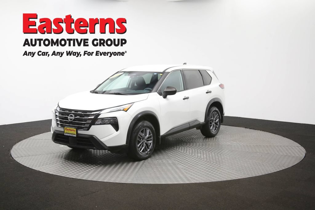Used 2024 Nissan Rogue S AWD/4WD image 56