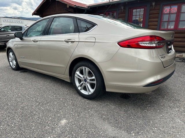 Used 2018 Ford Fusion S image 4