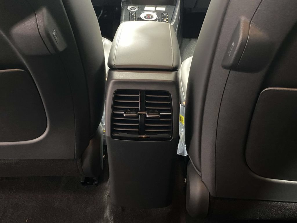 New 2026 Kia Niro Wind FWD image 14