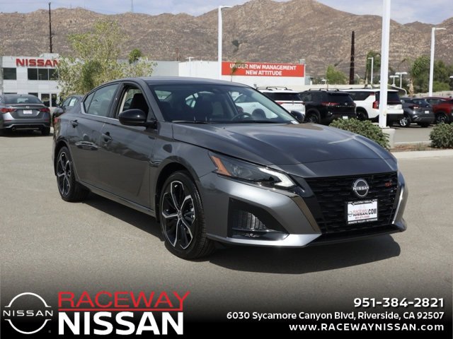 New 2025 Nissan Altima 2.5 SR