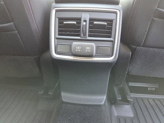 Used 2019 Subaru Forester Limited image 18