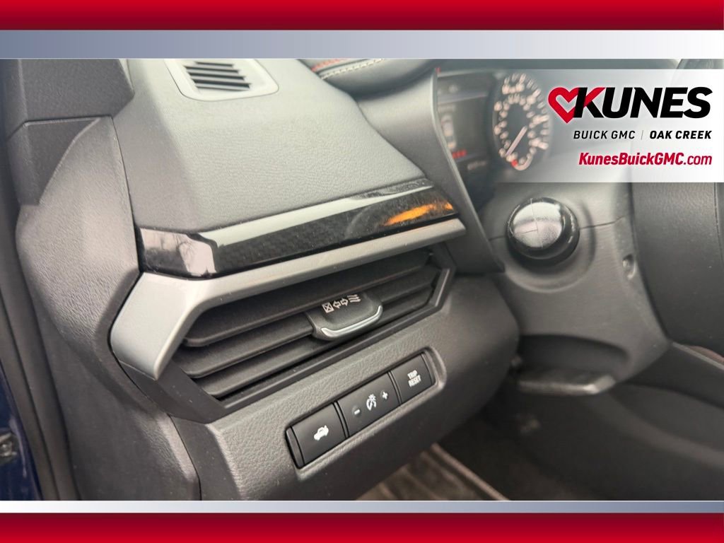 Used 2023 Nissan Altima 2.5 SR w/ SR Premium Package FWD image 11