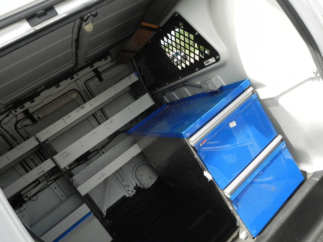 Used 2016 Chevrolet Express 3500 image 22