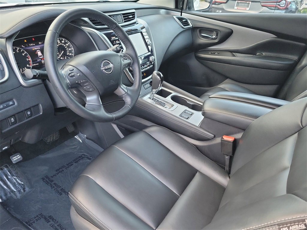 Certified 2024 Nissan Murano SV w/ SV Midnight Edition Package image 14